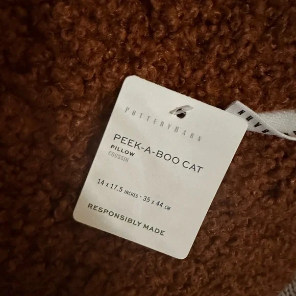 🐈⬛ NWT Peek A Boo Black Cat Pillow by Pottery Barn- Halloween - Picture 7 of 7